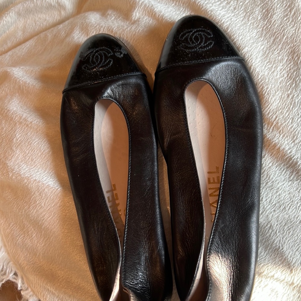 Chanel authentic vintage flats